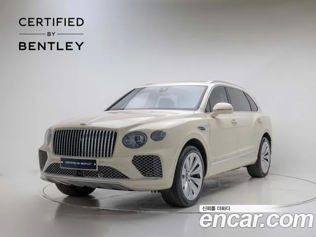 BENTLEY BENTAYGA 2025 — 4 698 км, белый-перламутр, Корея — под ключ — фото 11