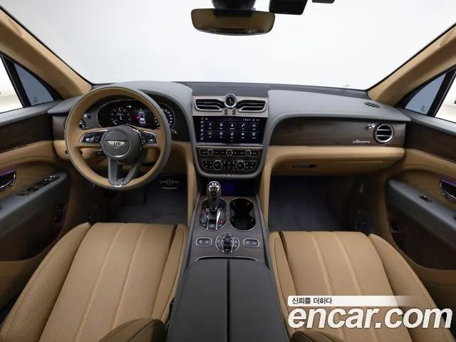 BENTLEY BENTAYGA 2025 — 4 698 км, белый-перламутр, Корея — под ключ — фото 6