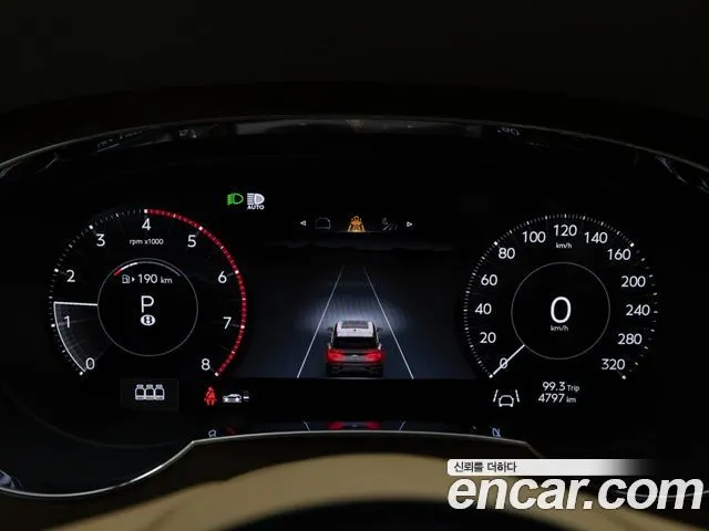 BENTLEY BENTAYGA 2025 — 4 698 км, белый-перламутр, Корея — под ключ — фото 7