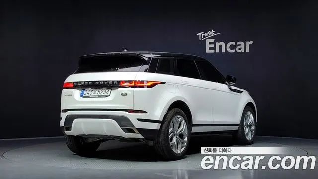 LAND ROVER RANGE ROVER EVOQUE 2023 — 30 616 км, белый, Корея — под ключ — фото 2