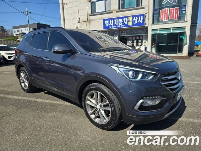 HYUNDAI SANTA FE 2016