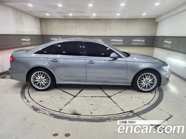 AUDI A6 2016 — 113 000 км, серый, Корея — под ключ — фото 2