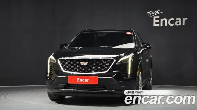 CADILLAC XT4 2021 — 20 048 км, чёрный, Корея — под ключ — фото 3