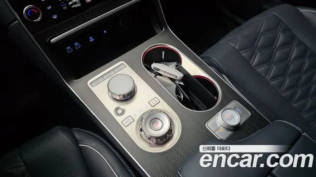 GENESIS GV80 COUPE 2024 — 10 545 км, светло-серебристый, Корея — под ключ — фото 9