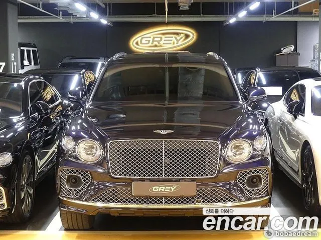 BENTLEY BENTAYGA 2022 — 62 000 км, синий, Корея — под ключ — фото 1