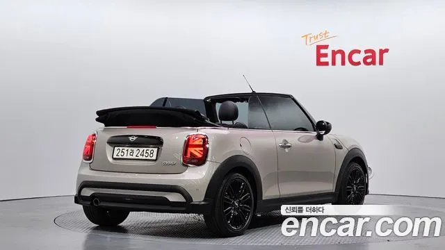 MINI COOPER CONVERTIBLE 2024 — 59 042 км, светло-золотистый, Корея — под ключ — фото 2
