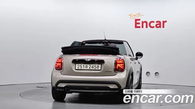 MINI COOPER CONVERTIBLE 2024 — 59 042 км, светло-золотистый, Корея — под ключ — фото 4