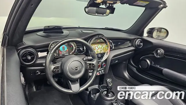 MINI COOPER CONVERTIBLE 2024 — 59 042 км, светло-золотистый, Корея — под ключ — фото 7