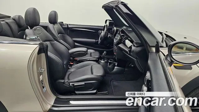 MINI COOPER CONVERTIBLE 2024 — 59 042 км, светло-золотистый, Корея — под ключ — фото 10