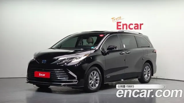 TOYOTA SIENNA 2021