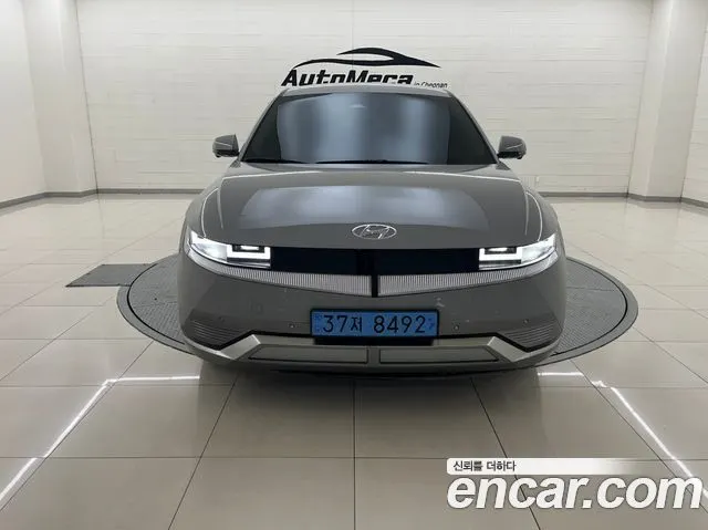 HYUNDAI IONIQ 5 2022 — 37 279 км, серебристо-серый, Корея — под ключ — фото 11