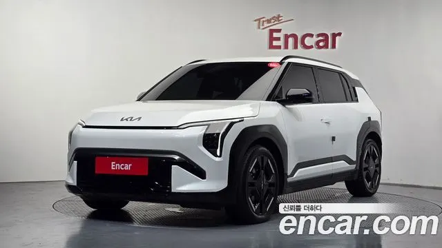 KIA EV3 2025