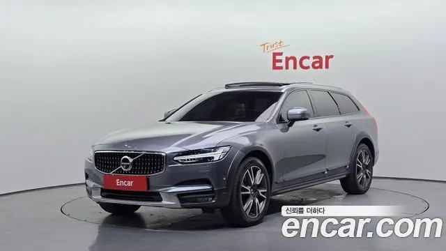 VOLVO V90 CROSS COUNTRY 2019
