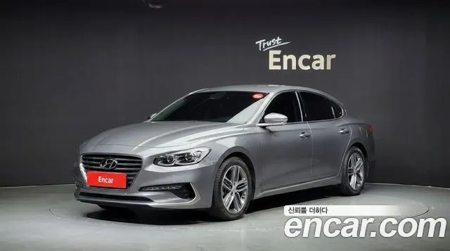 HYUNDAI GRANDEUR 2019 — 65 501 км, серебристо-серый, Корея — под ключ — фото 1
