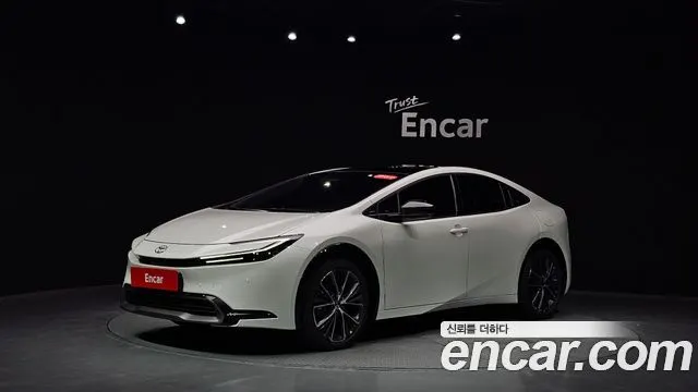 TOYOTA PRIUS 2026