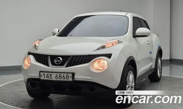 NISSAN JUKE 2014