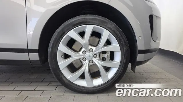 LAND ROVER RANGE ROVER EVOQUE 2020 — 44 304 км, серебристо-серый, Корея — под ключ — фото 5