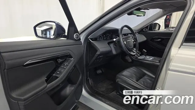 LAND ROVER RANGE ROVER EVOQUE 2020 — 44 304 км, серебристо-серый, Корея — под ключ — фото 10