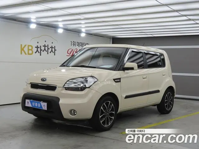 KIA SOUL 2010 — 172 395 км, белый-перламутр, Корея — под ключ — фото 12