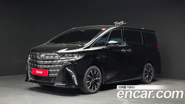 TOYOTA ALPHARD 2025 — 31 834 км, чёрный, Корея — под ключ — фото 1