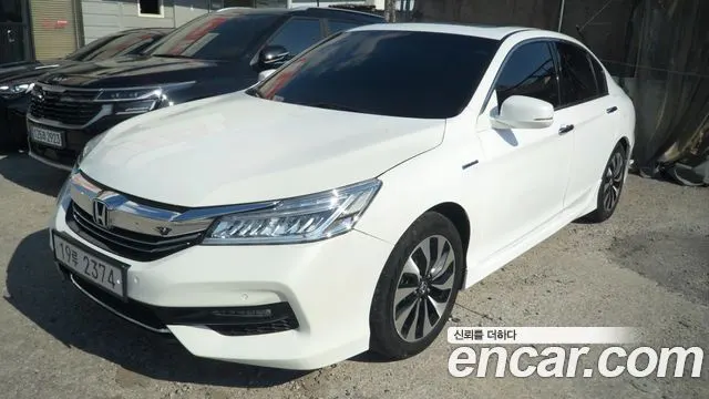 HONDA ACCORD 2017 — 140 485 км, белый, Корея — под ключ — фото 12