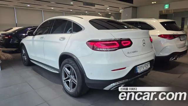 MERCEDES-BENZ GLC-CLASS X253 2023 — 61 755 км, белый, Корея — под ключ — фото 4