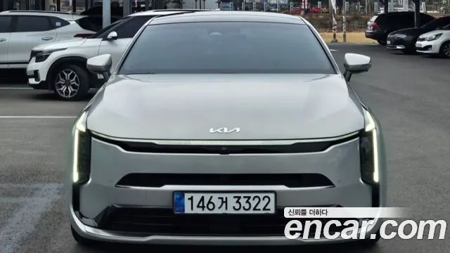 KIA K8 HYBRID 2025 — 22 843 км, светло-серебристый, Корея — под ключ — фото 3