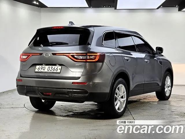 RENAULT KOREA QM6 2017 — 102 140 км, серый, Корея — под ключ — фото 2