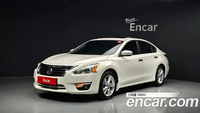 NISSAN ALTIMA 2015 — 142 988 км, белый, Корея — под ключ — фото 12