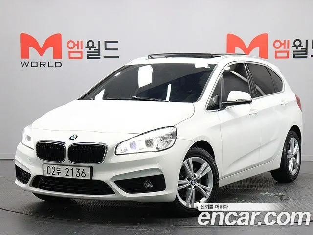 BMW 2 SERIES ACTIVE TOURER 2017 — 49 957 км, белый, Корея — под ключ — фото 1