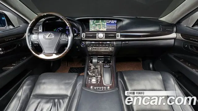 LEXUS LS600HL 2014 — 241 188 км, серебристый, Корея — под ключ — фото 7