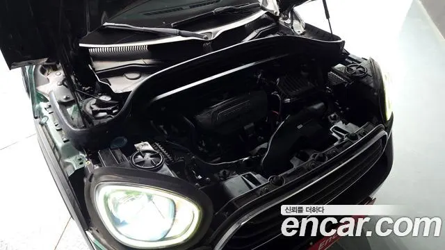 MINI COOPER D COUNTRYMAN 2018 — 125 766 км, тёмно-зелёный, Корея — под ключ — фото 6