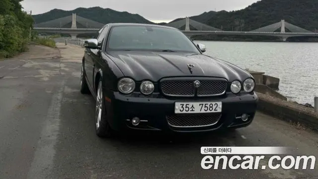 JAGUAR NEW XJ 2008 — 200 000 км, чёрный, Корея — под ключ — фото 11