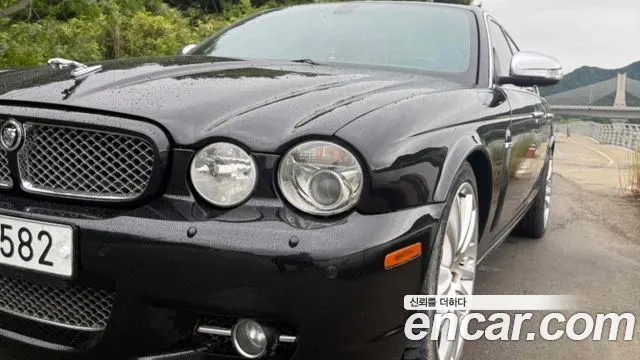 JAGUAR NEW XJ 2008 — 200 000 км, чёрный, Корея — под ключ — фото 6