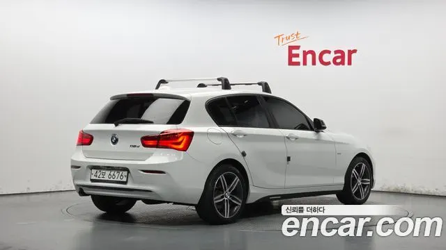 BMW 1 SERIES F20 2017