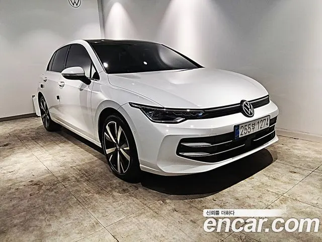 VOLKSWAGEN GOLF 2025