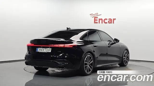 AUDI A5 B10 2025