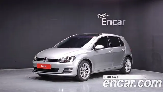VOLKSWAGEN GOLF 2015
