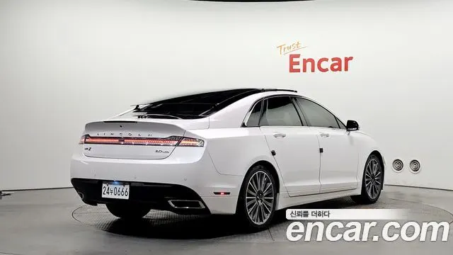 LINCOLN MKZ 2016 — 127 617 км, белый, Корея — под ключ — фото 2