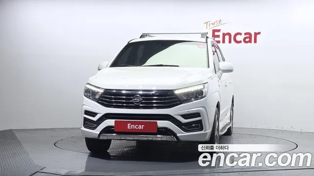 KGM KORANDO TURISMO 2018 — 118 670 км, белый, Корея — под ключ — фото 3