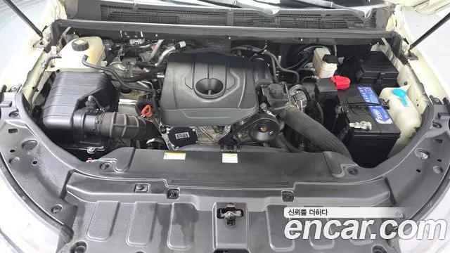 KGM KORANDO TURISMO 2018 — 118 670 км, белый, Корея — под ключ — фото 6