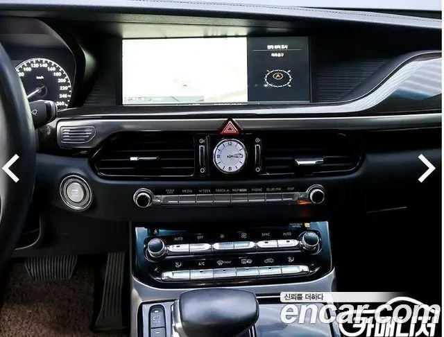 GENESIS EQ900 2016 — 159 000 км, белый, Корея — под ключ — фото 9