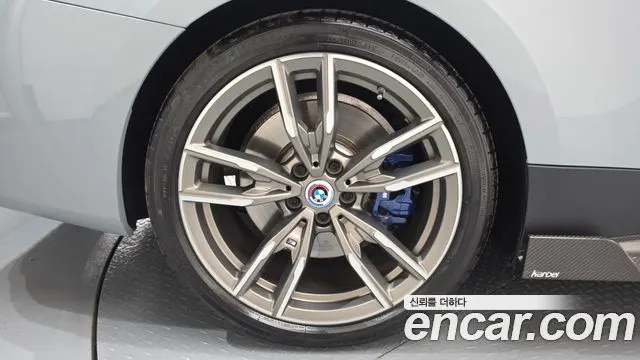 BMW 4 SERIES 2023 — 44 650 км, светло-серебристый, Корея — под ключ — фото 5