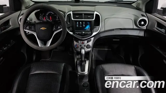 CHEVROLET AVEO SEDAN 2018 — 103 297 км, белый, Корея — под ключ — фото 7
