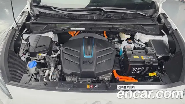 KIA NIRO PLUS 2024 — 28 300 км, белый, Корея — под ключ — фото 6