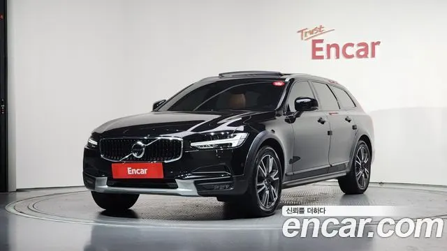 VOLVO V90 CROSS COUNTRY 2019