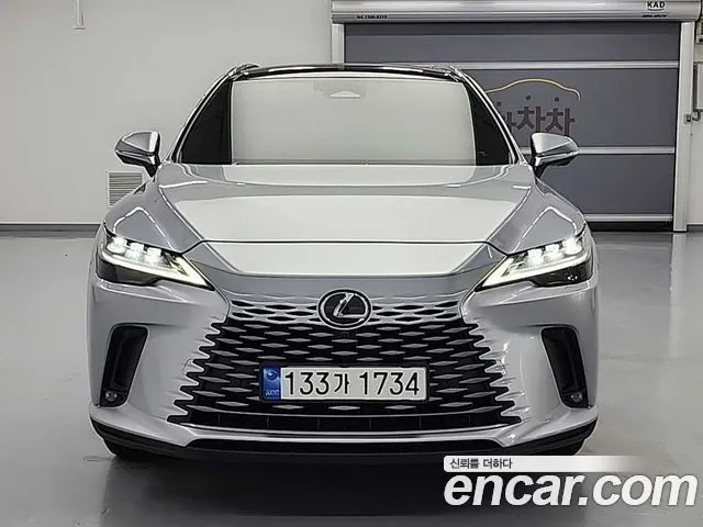 LEXUS RX350H 2023 — 97 270 км, серебристо-серый, Корея — под ключ — фото 2