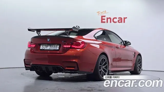 BMW M4 2018 — 21 370 км, оранжевый, Корея — под ключ — фото 2