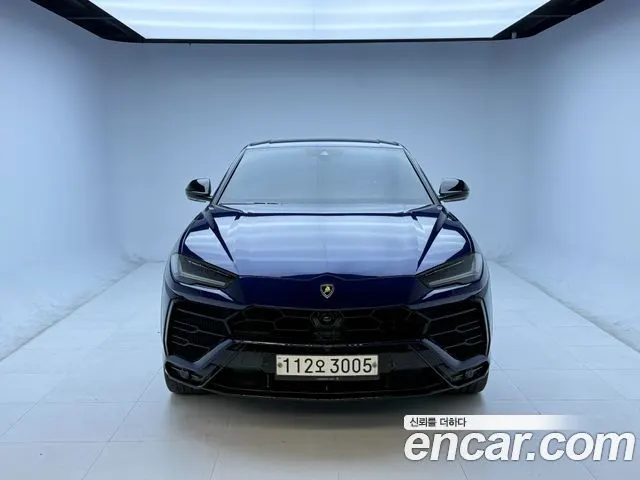 LAMBORGHINI URUS 2020 — 44 000 км, Корея — под ключ — фото 1