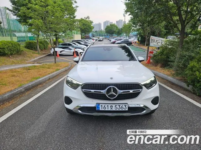 MERCEDES-BENZ GLC-CLASS X254 2025 — 10 087 км, белый, Корея — под ключ — фото 2